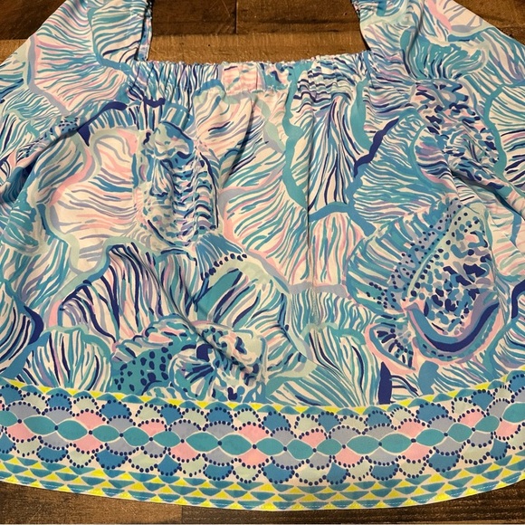 Lilly Pulitzer Lizzie Top Bermuda Blue Fishful Thinking - Picture 4 of 6